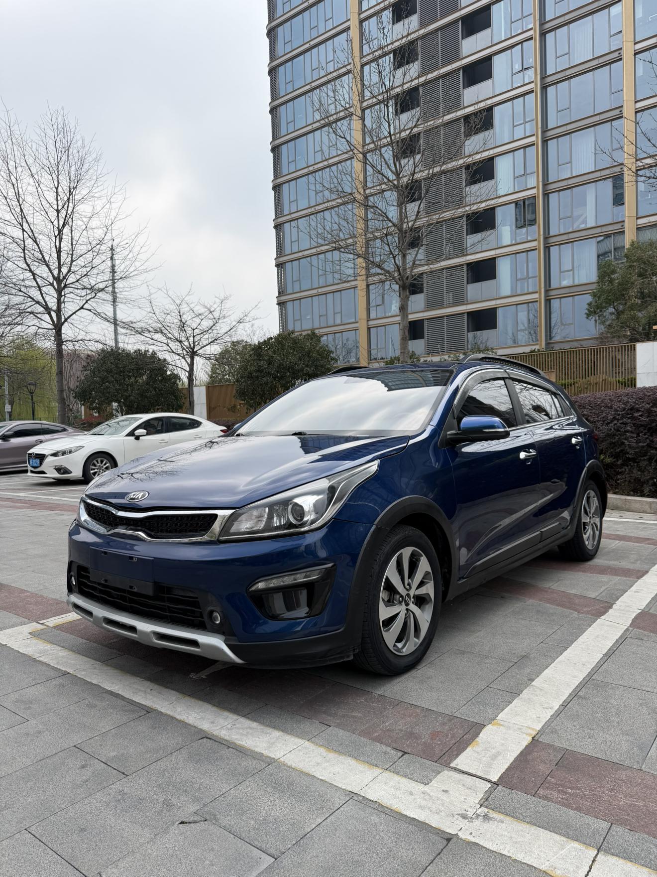 Kia Rio 2019 thumb 11