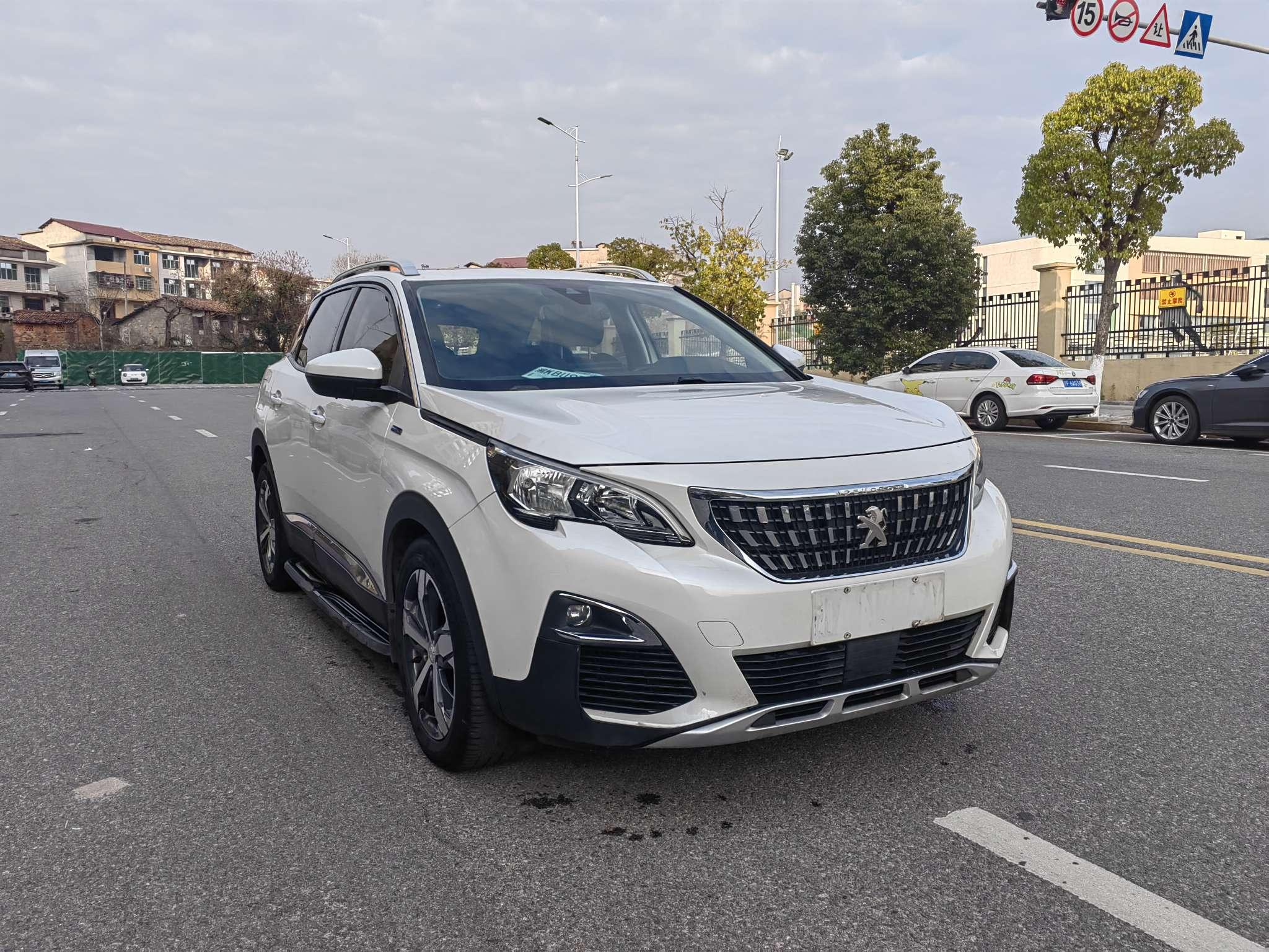 Peugeot 4008 2017 thumb 12