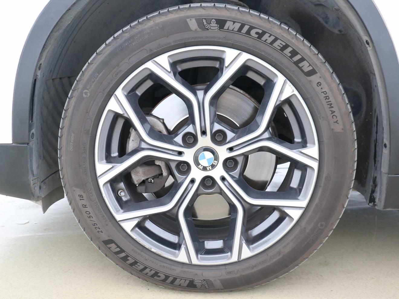 BMW X1 2021 thumb 7