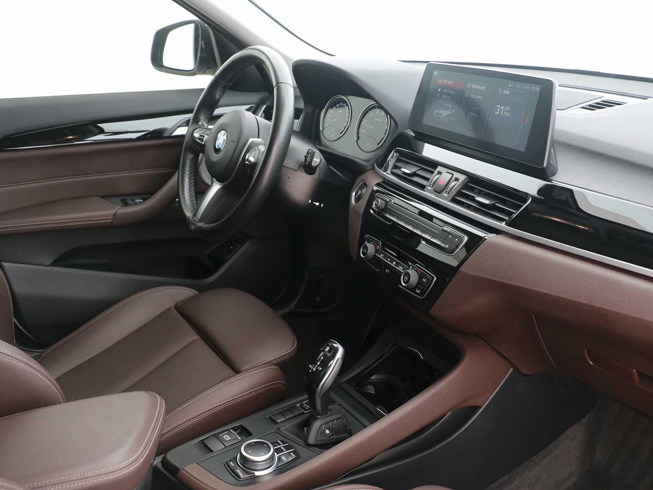 BMW X1 2021 thumb 12