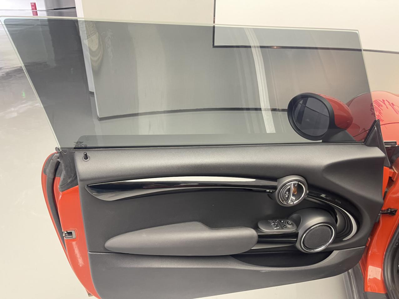 Mini Hatch 2018 thumb 8