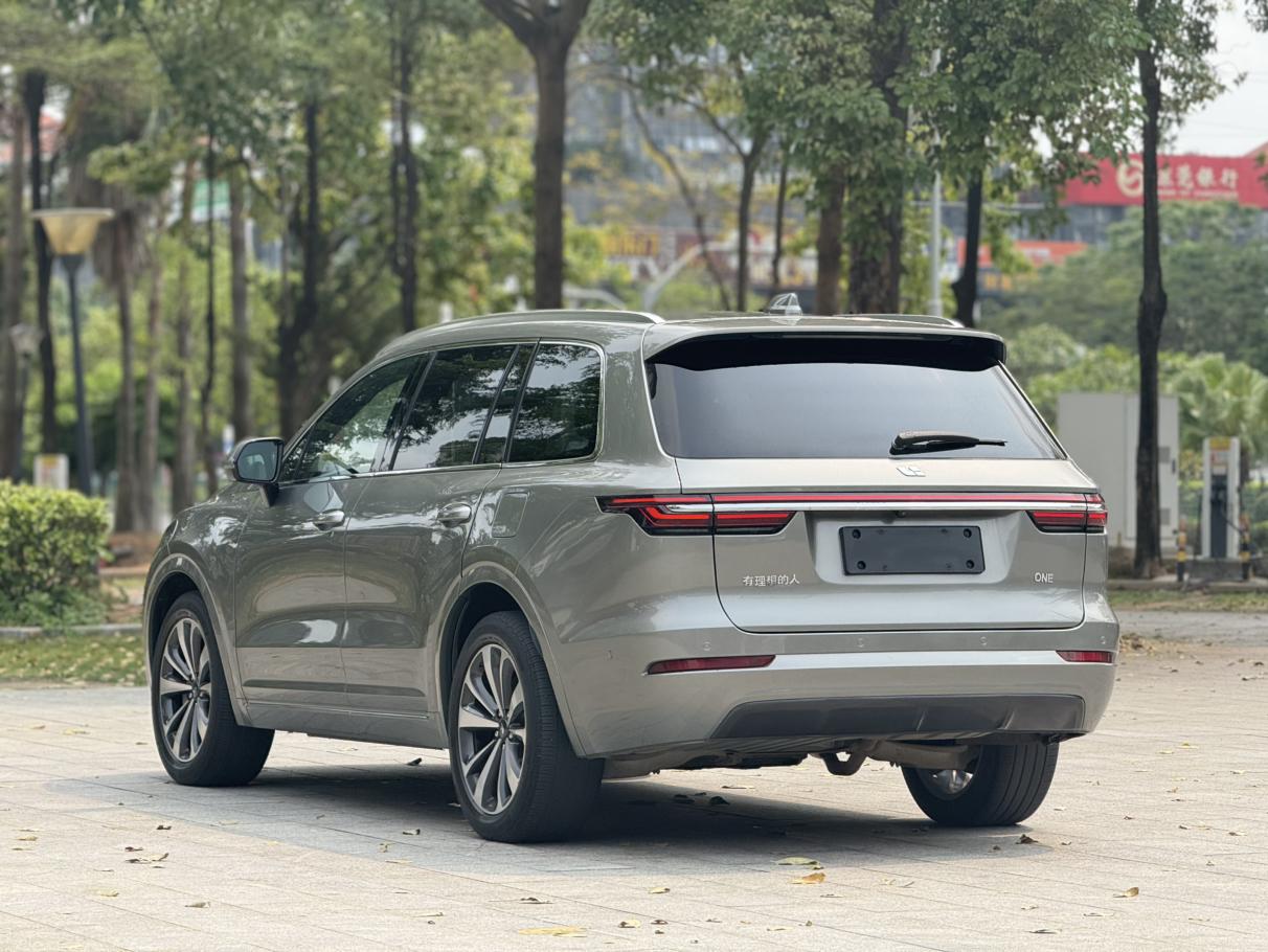 Lixiang (Li Auto) One 2021 thumb 2