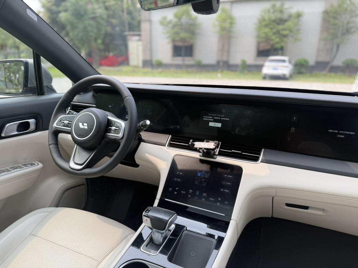 Lixiang (Li Auto) One 2021 thumb 12