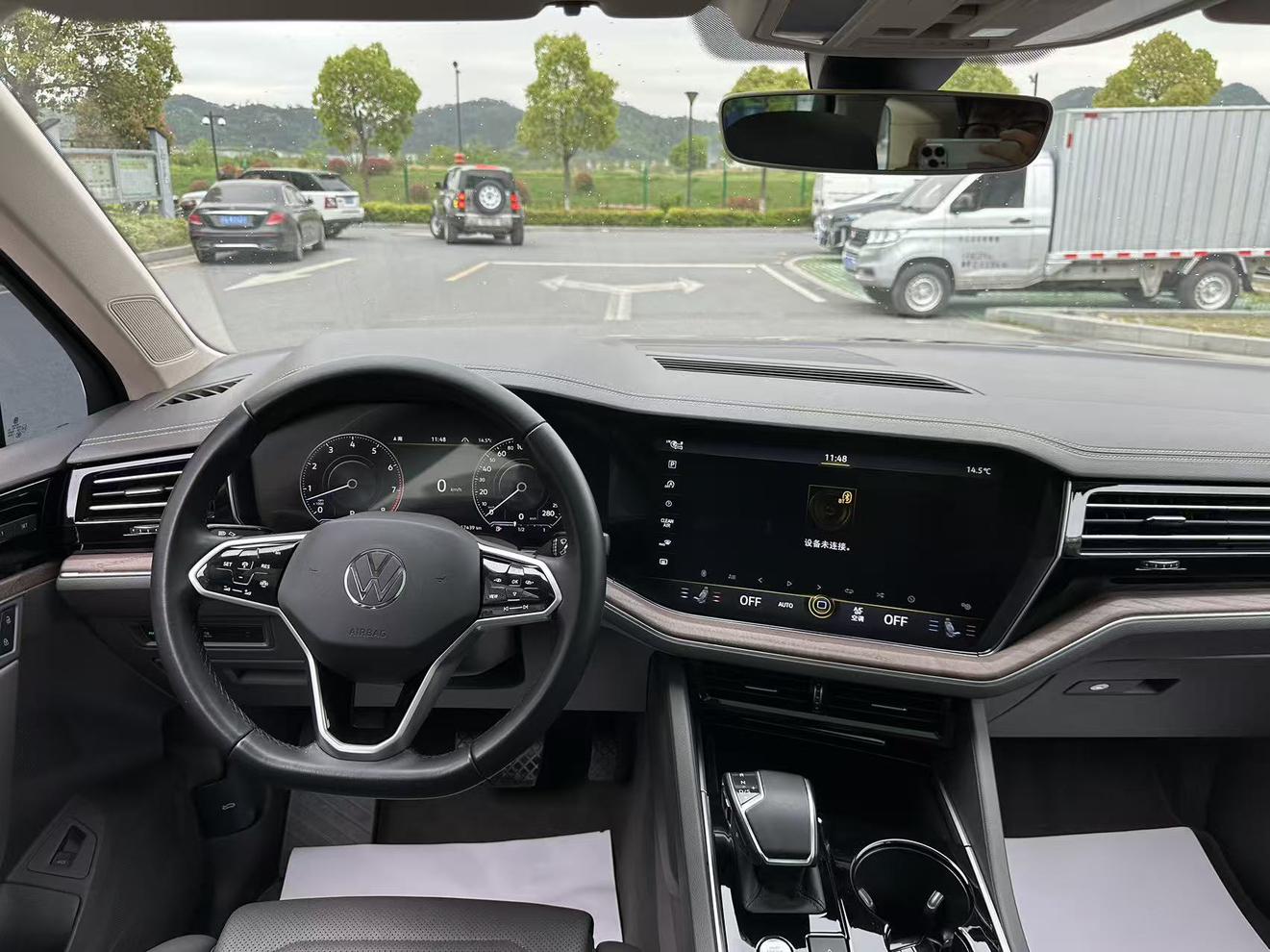 Volkswagen Touareg 2022 thumb 11