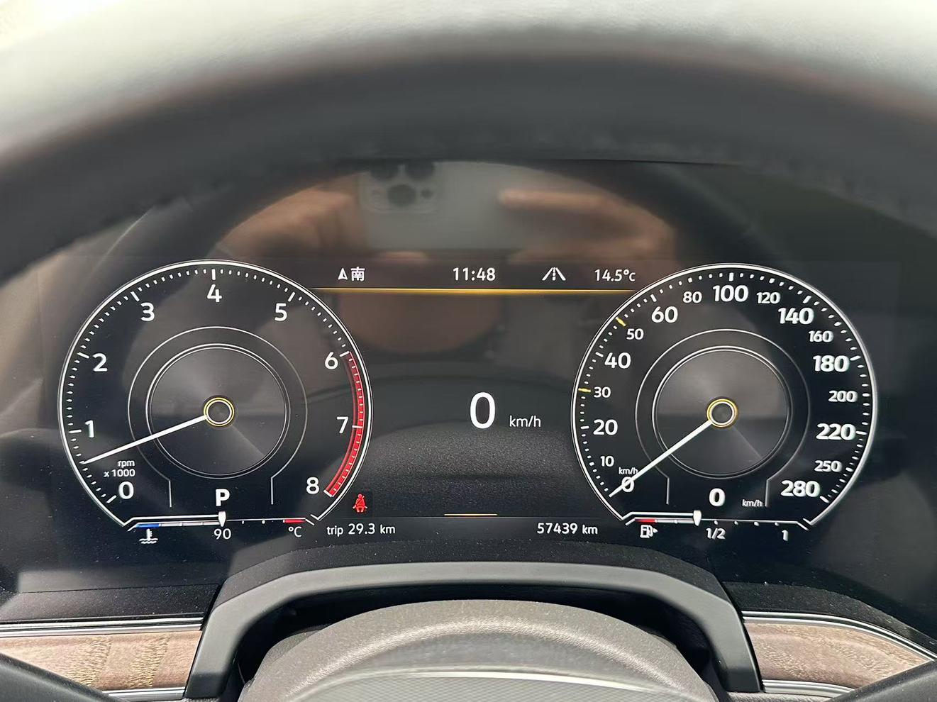 Volkswagen Touareg 2022 thumb 12