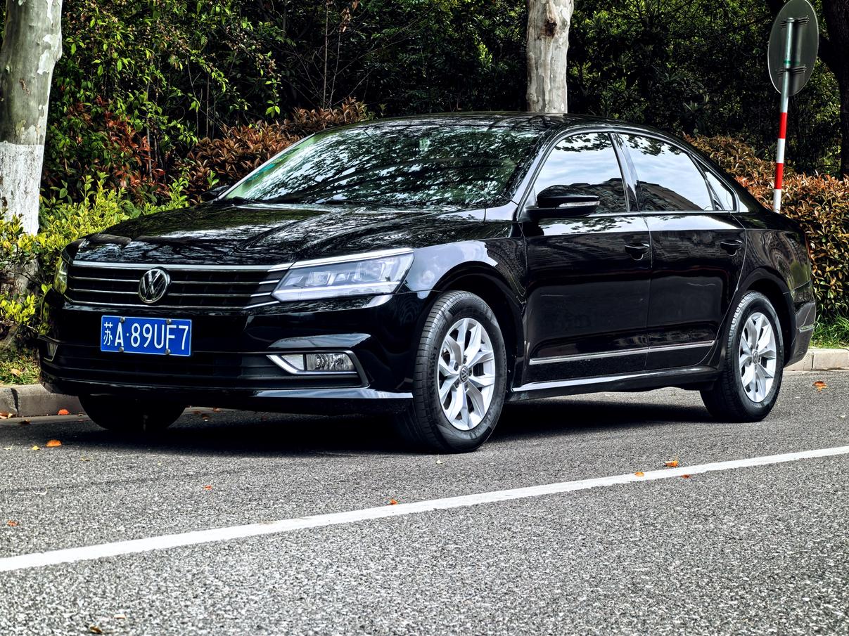 Volkswagen Passat (North America and China) 2017 thumb 11