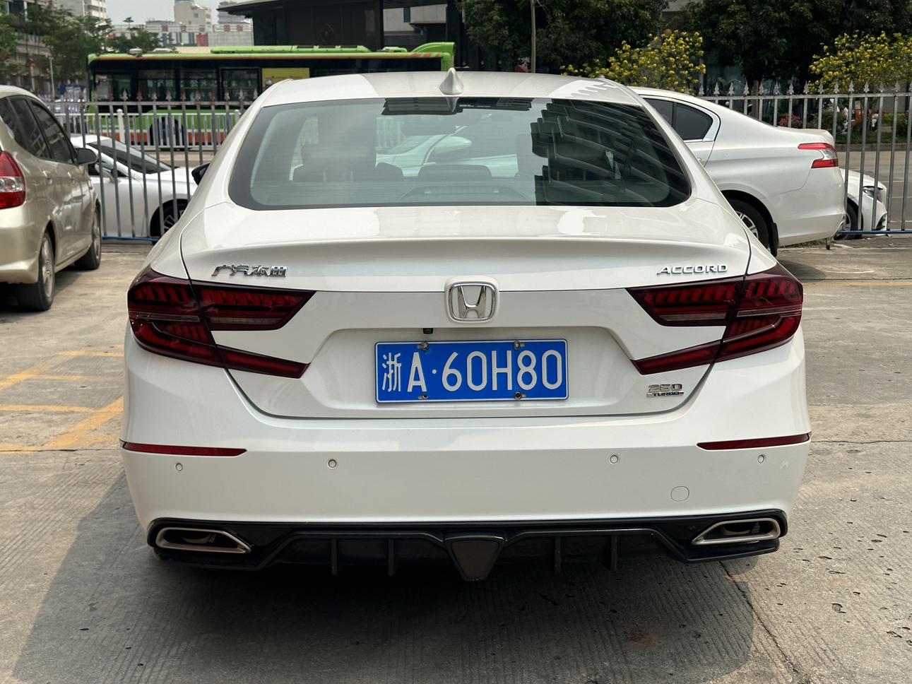 Honda Accord 2018 thumb 3