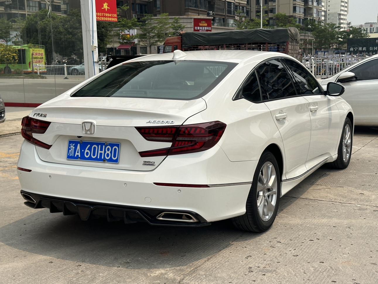 Honda Accord 2018 thumb 4