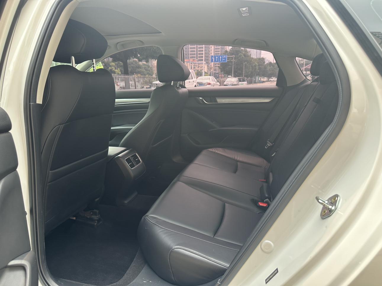 Honda Accord 2018 thumb 7