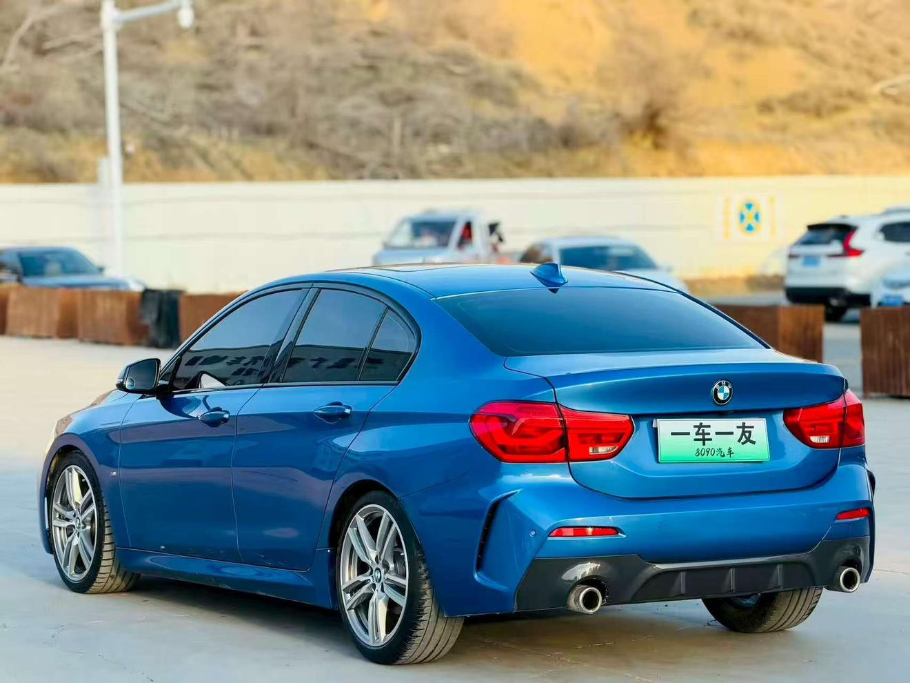 BMW 1 серии 2020 thumb 2