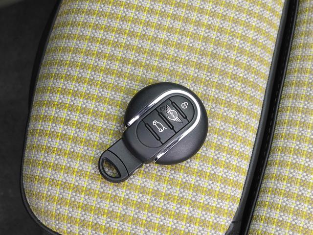 Mini Hatch 2022 thumb 9