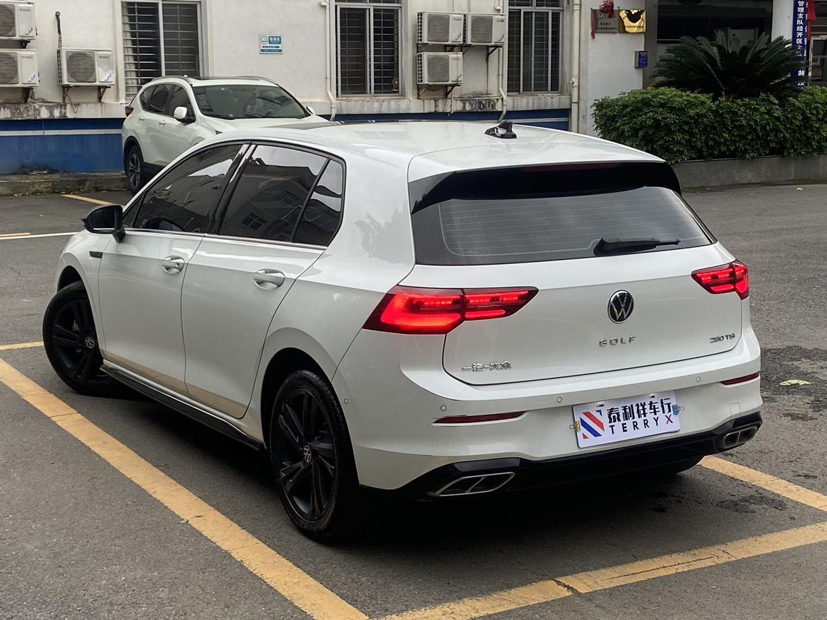 Volkswagen Golf Sportsvan 2023 thumb 3