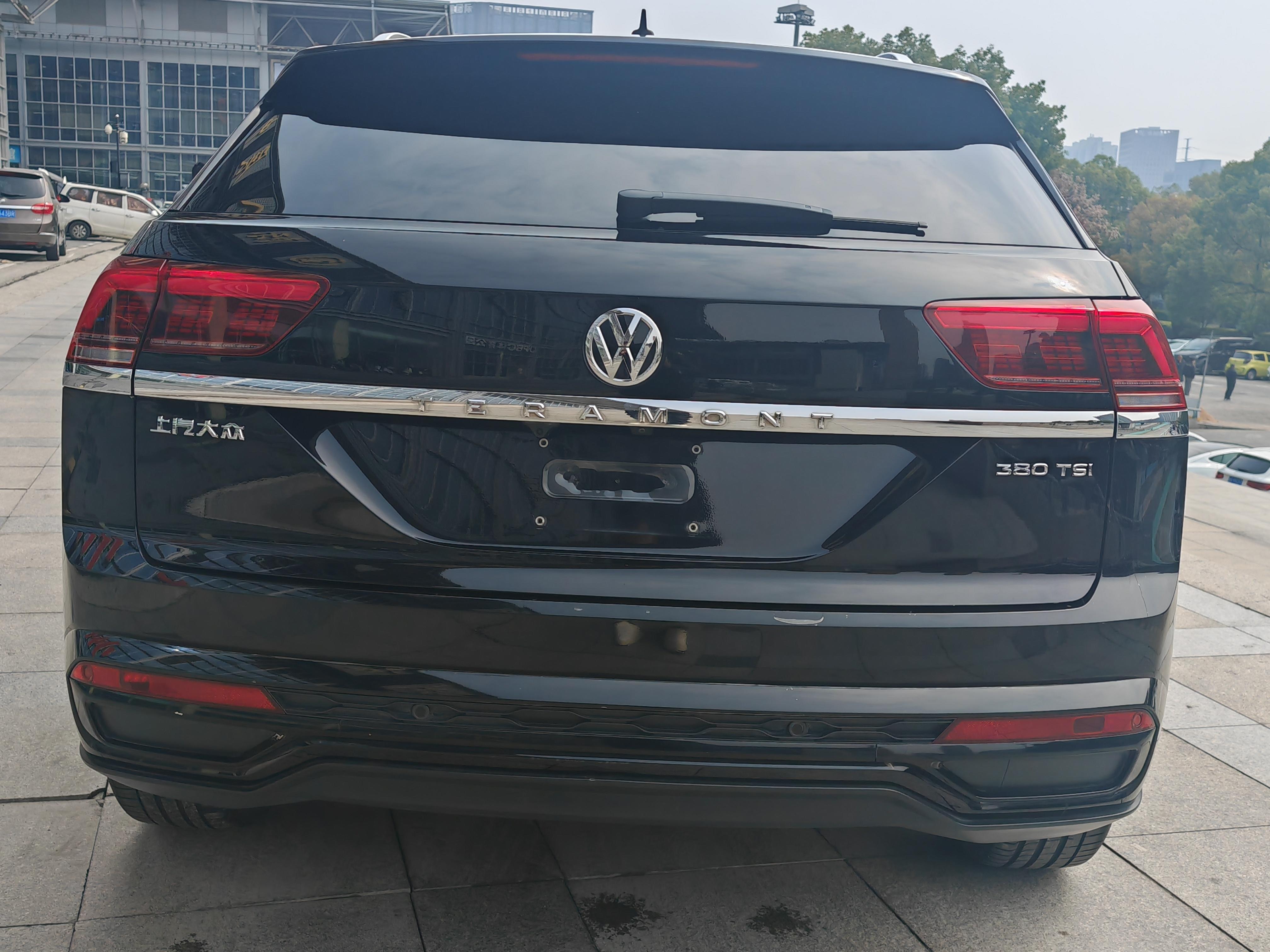 Volkswagen Teramont 2019 thumb 4