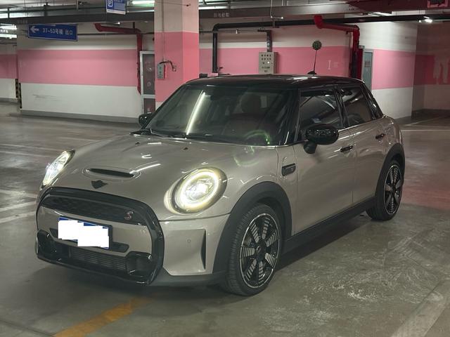 Mini Hatch 2022 thumb 8