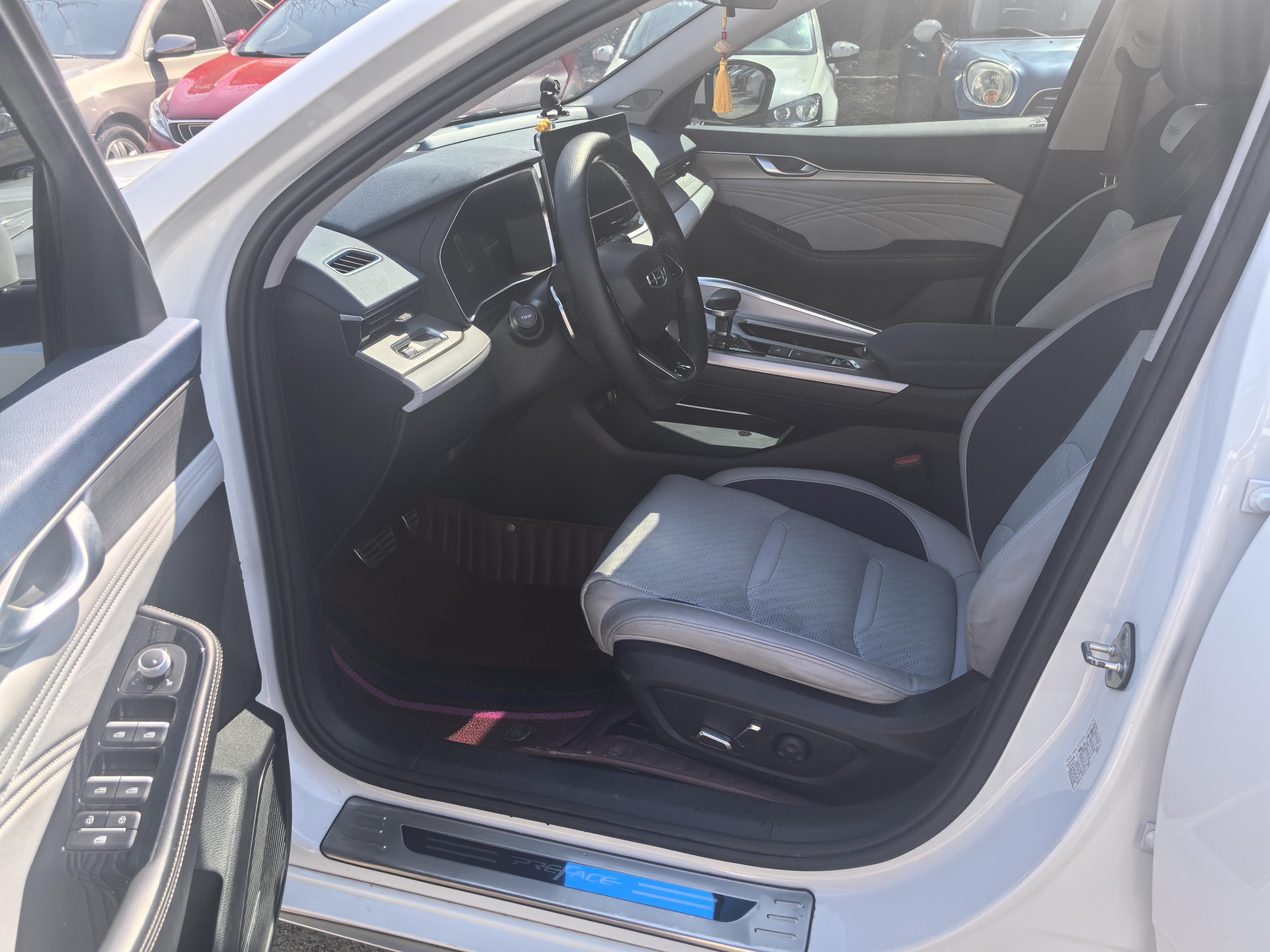 Geely Xingrui 2020 thumb 8