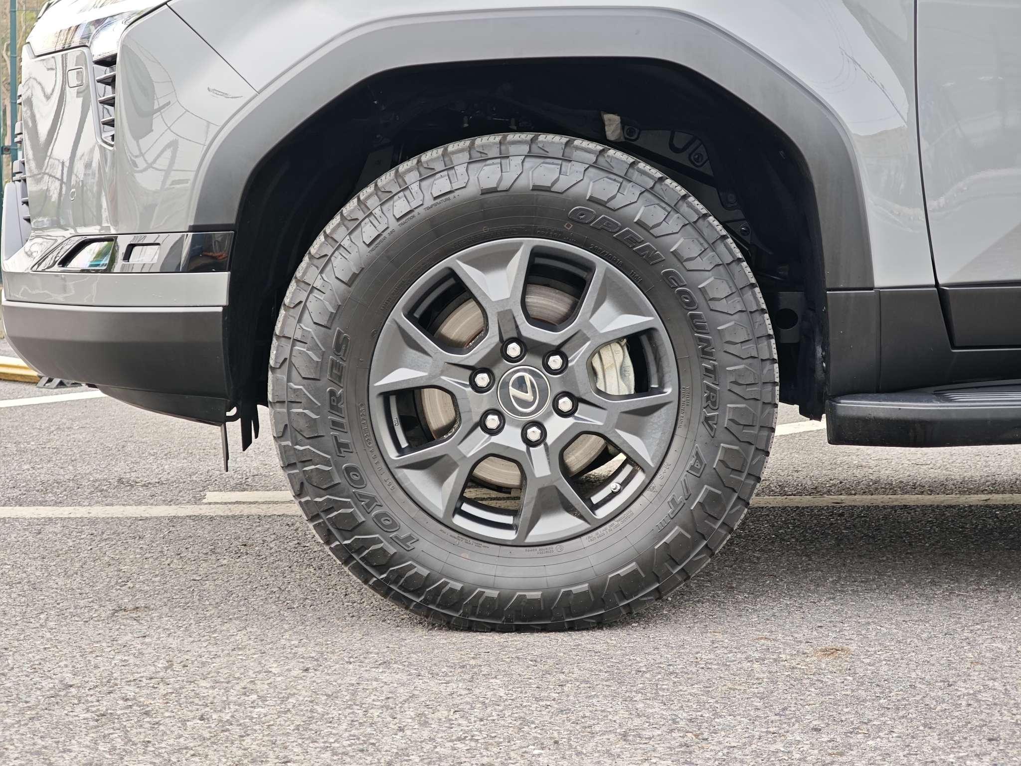 Lexus GX 2024 thumb 9