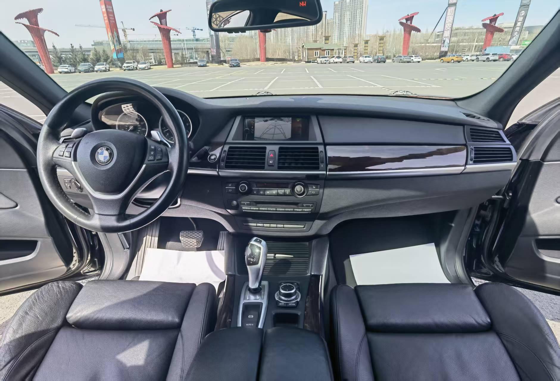 BMW X6 2011 thumb 10