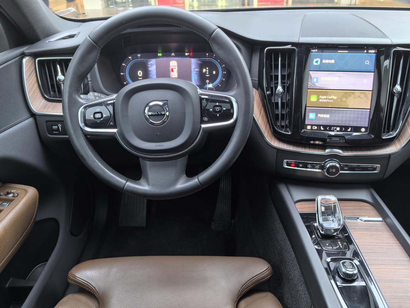 Volvo XC60 2022 thumb 7