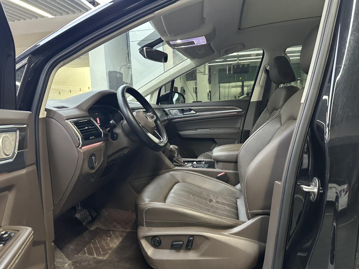 Volkswagen Viloran 2020 thumb 10
