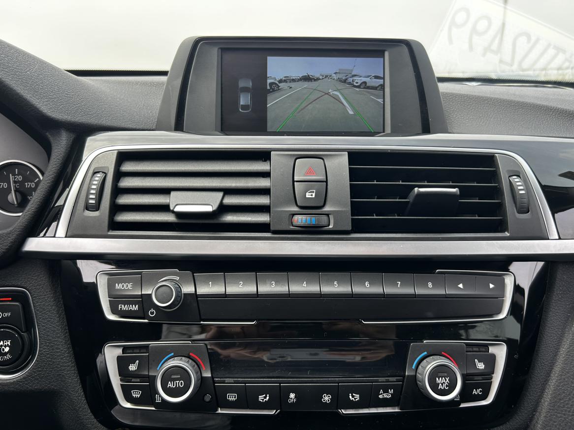 BMW 3 серии 2018 thumb 4