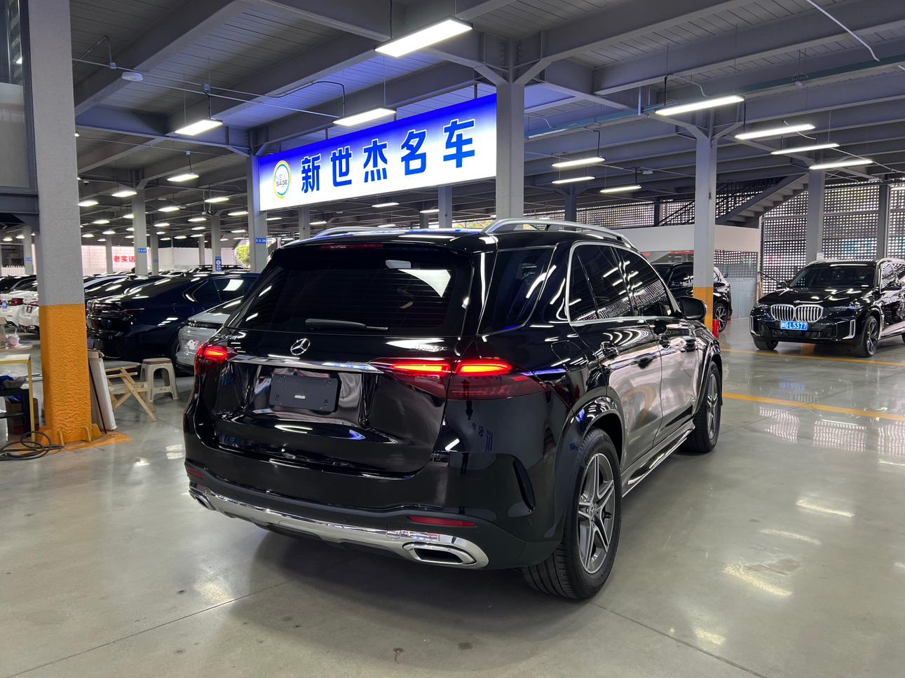 Mercedes-Benz GLE 2023 thumb 4