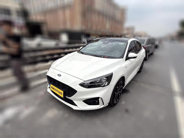 Ford Focus ST 2021 thumb 5
