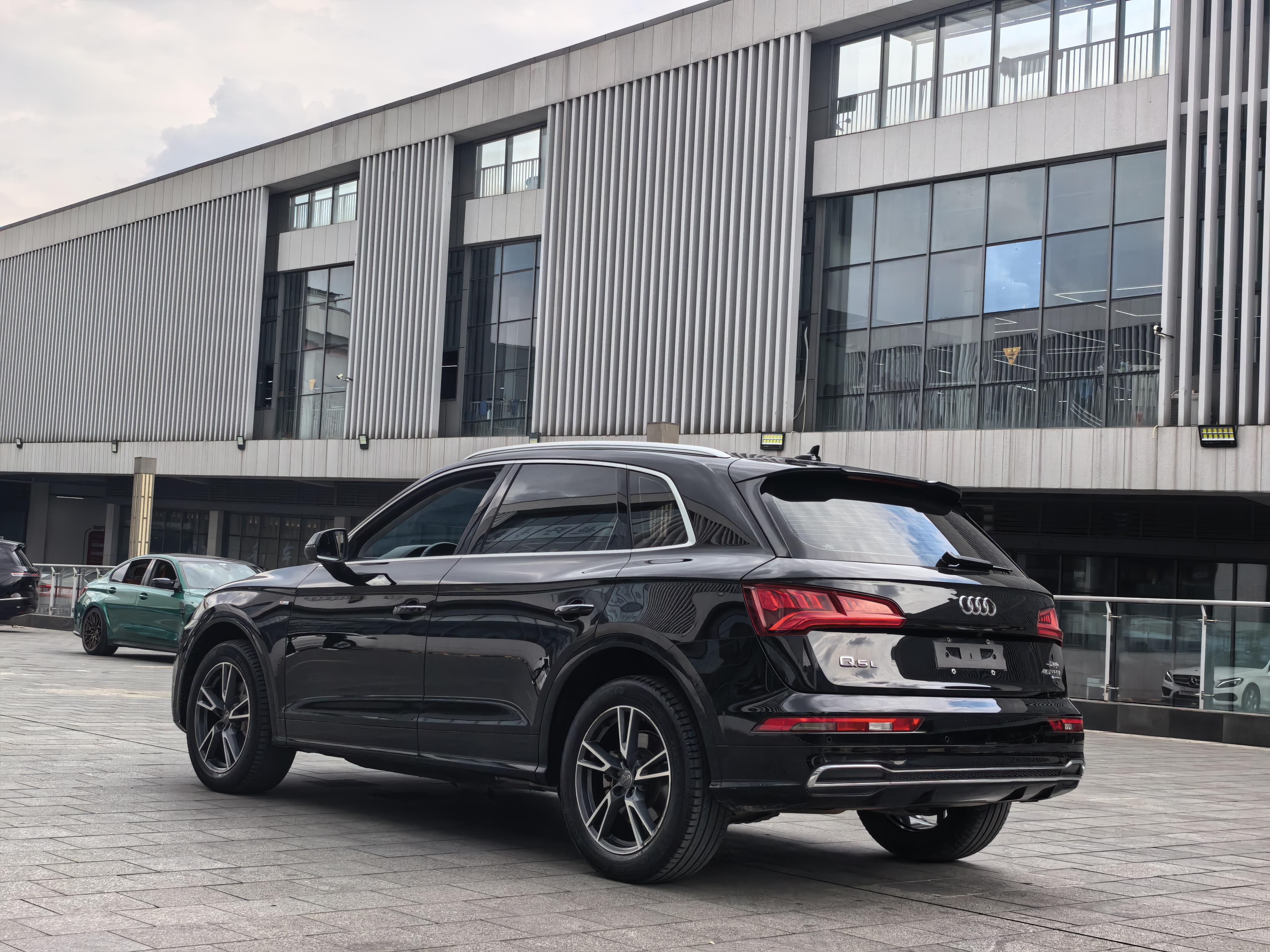 Audi Q5 2020 thumb 3
