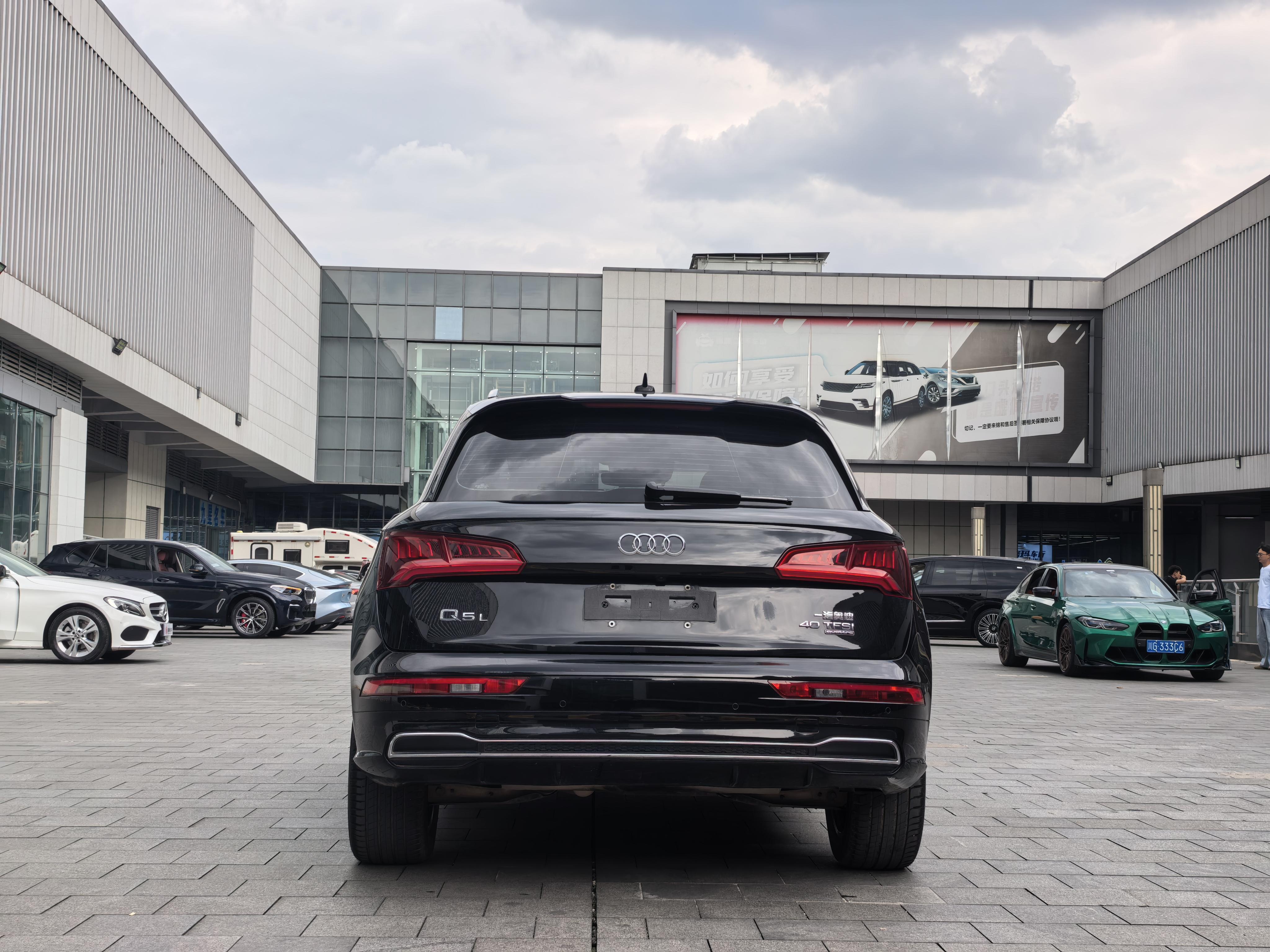 Audi Q5 2020 thumb 4