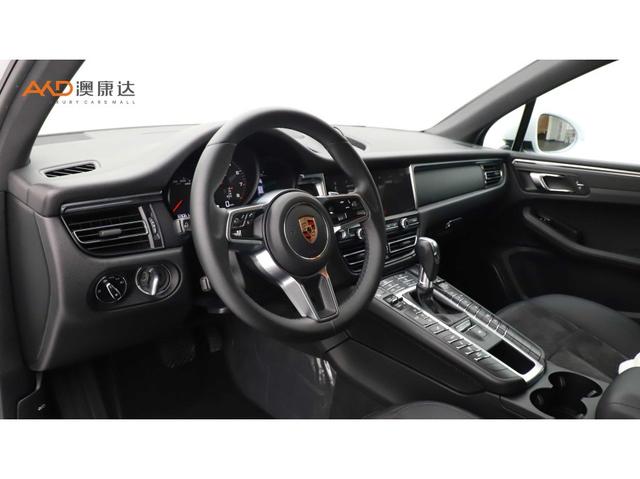 Porsche Macan 2020 thumb 5