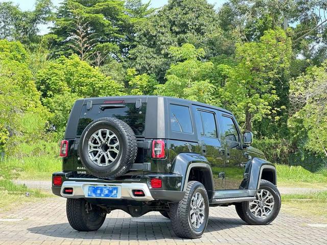 BJ 40 2022 thumb 6