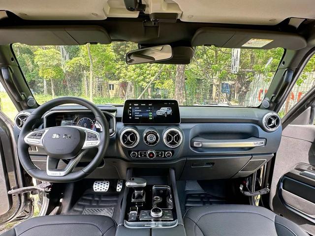 BJ 40 2022 thumb 7