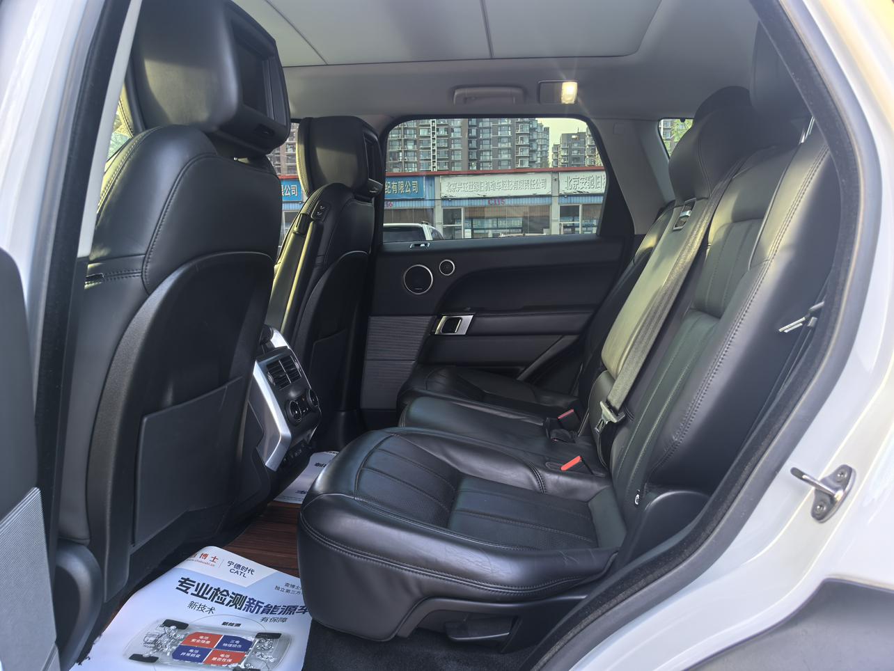 Land Rover Range Rover Sport 2019 thumb 7