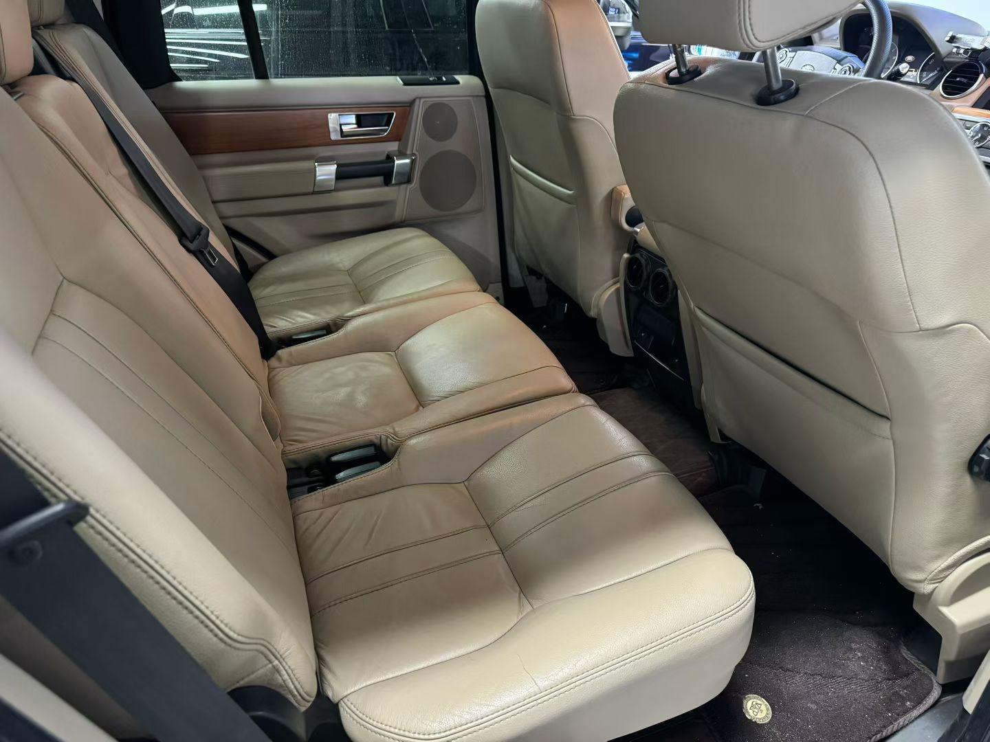 Land Rover Discovery 2012 thumb 6