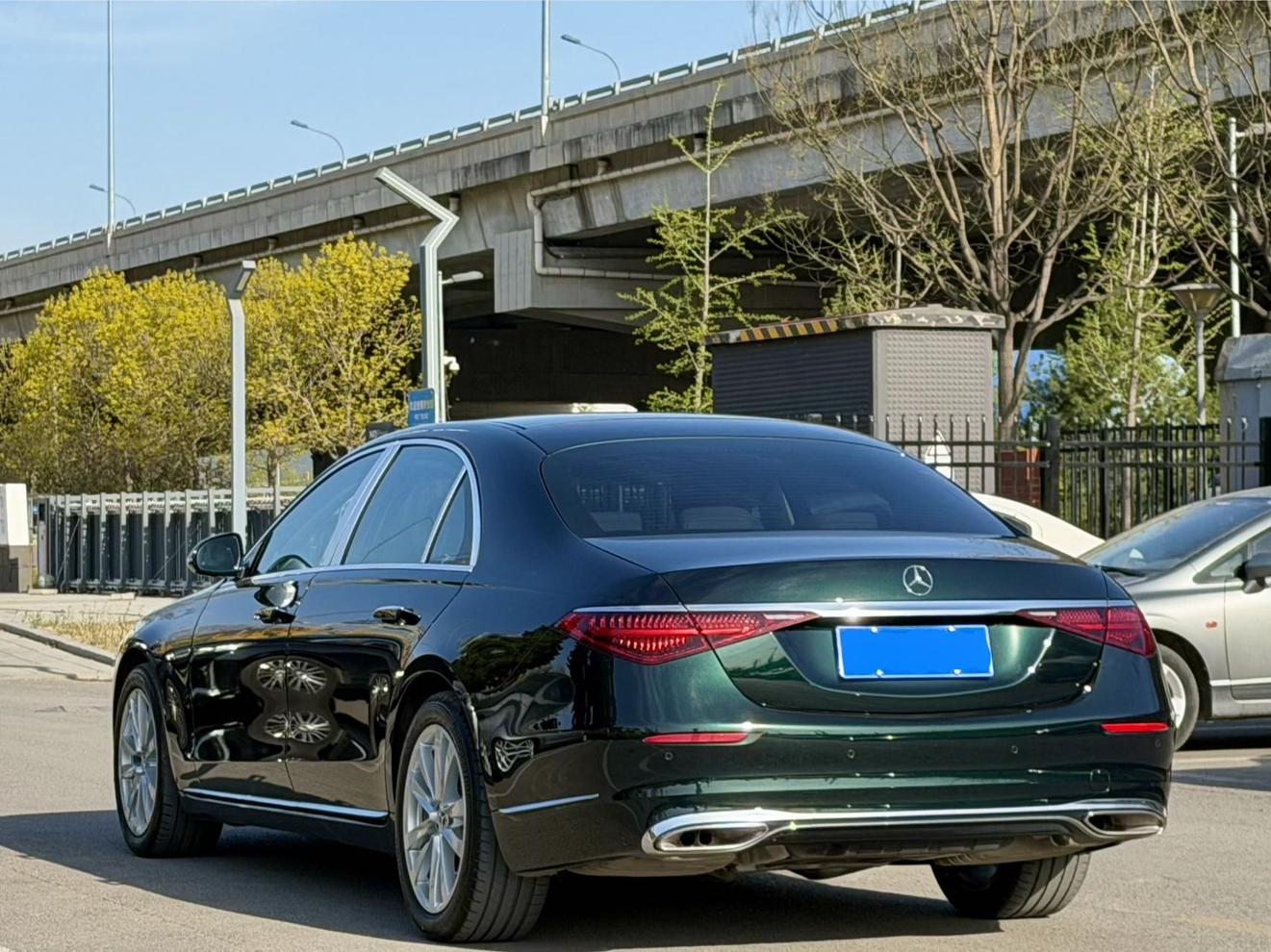 Mercedes-Benz S-Класс 2023 thumb 2