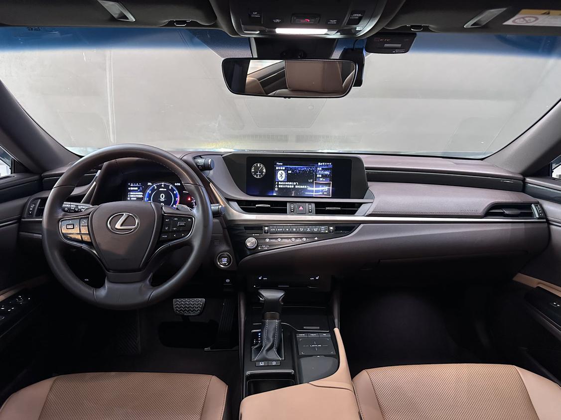 Lexus ES 2020 thumb 8
