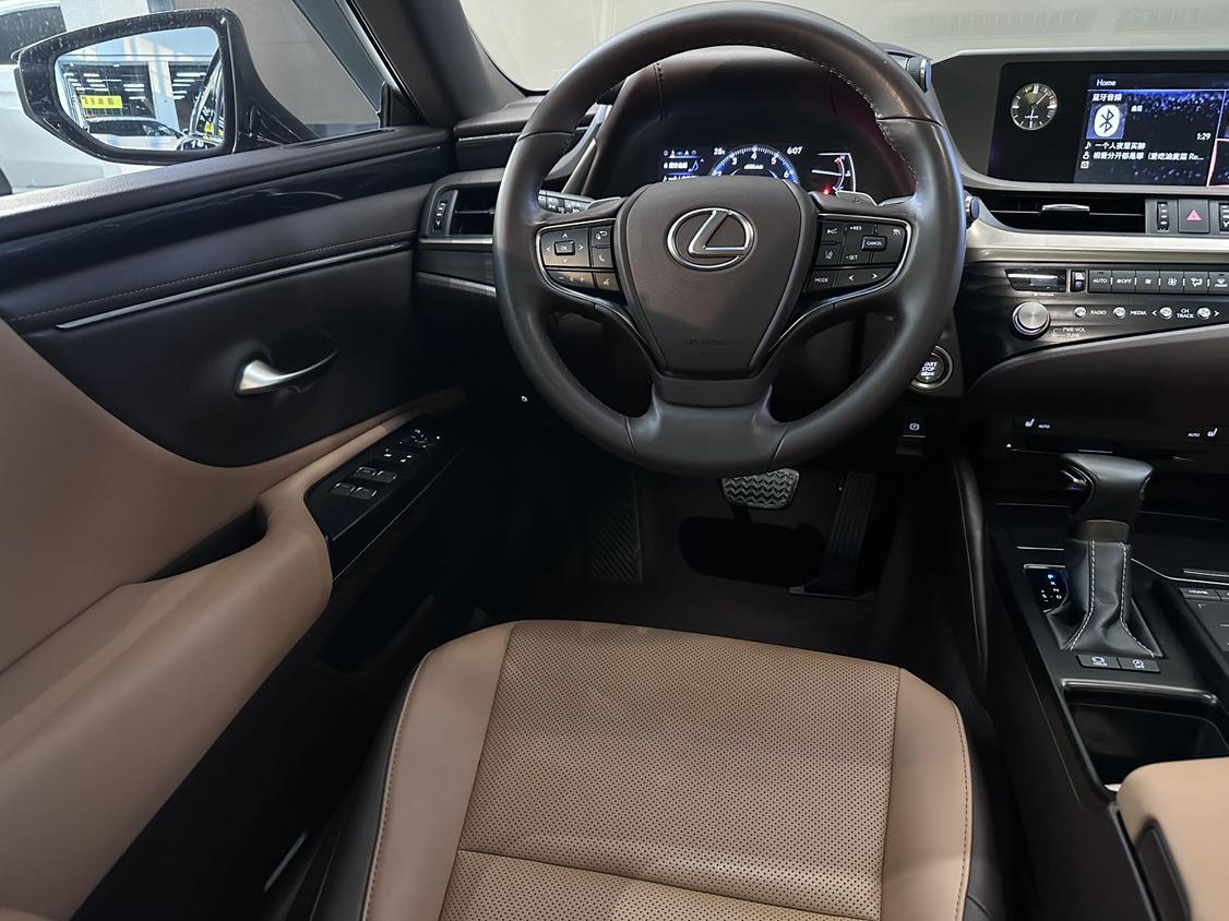Lexus ES 2020 thumb 11
