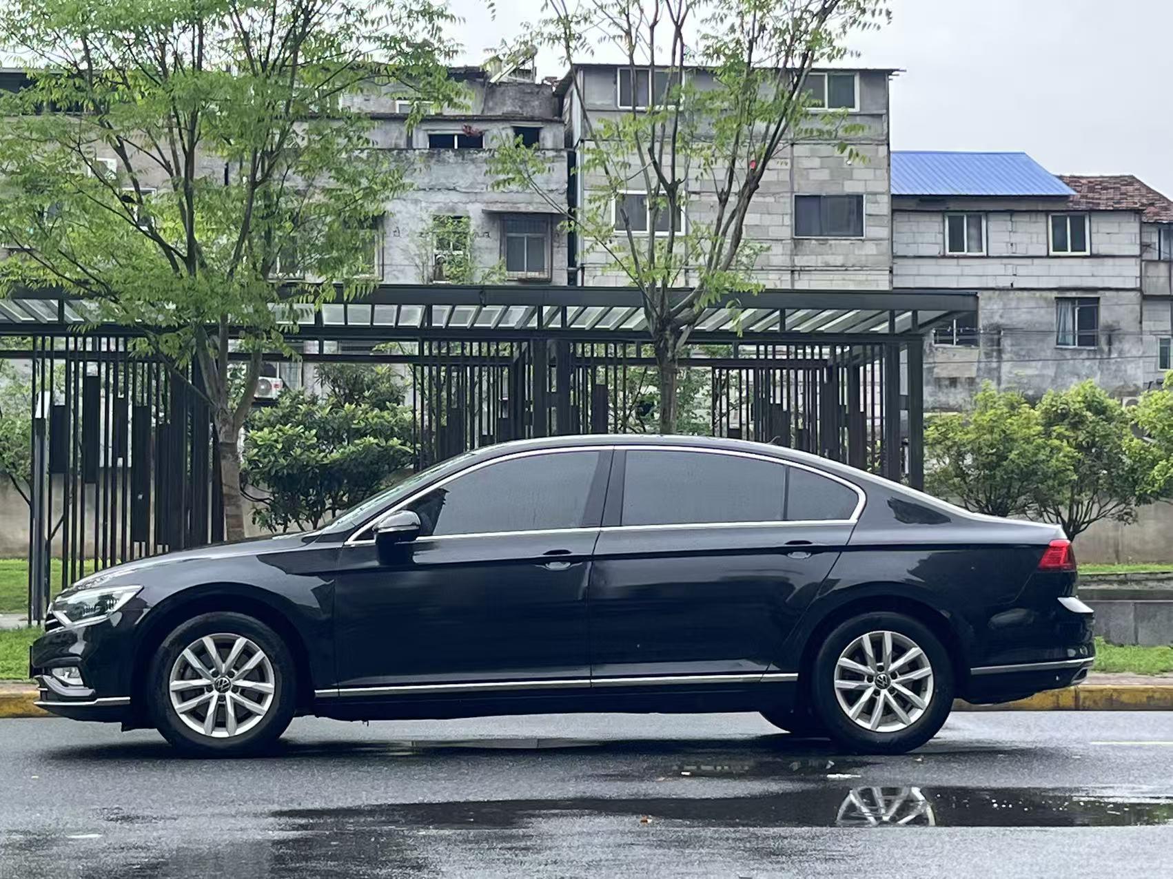 Volkswagen Magotan 2020 thumb 2