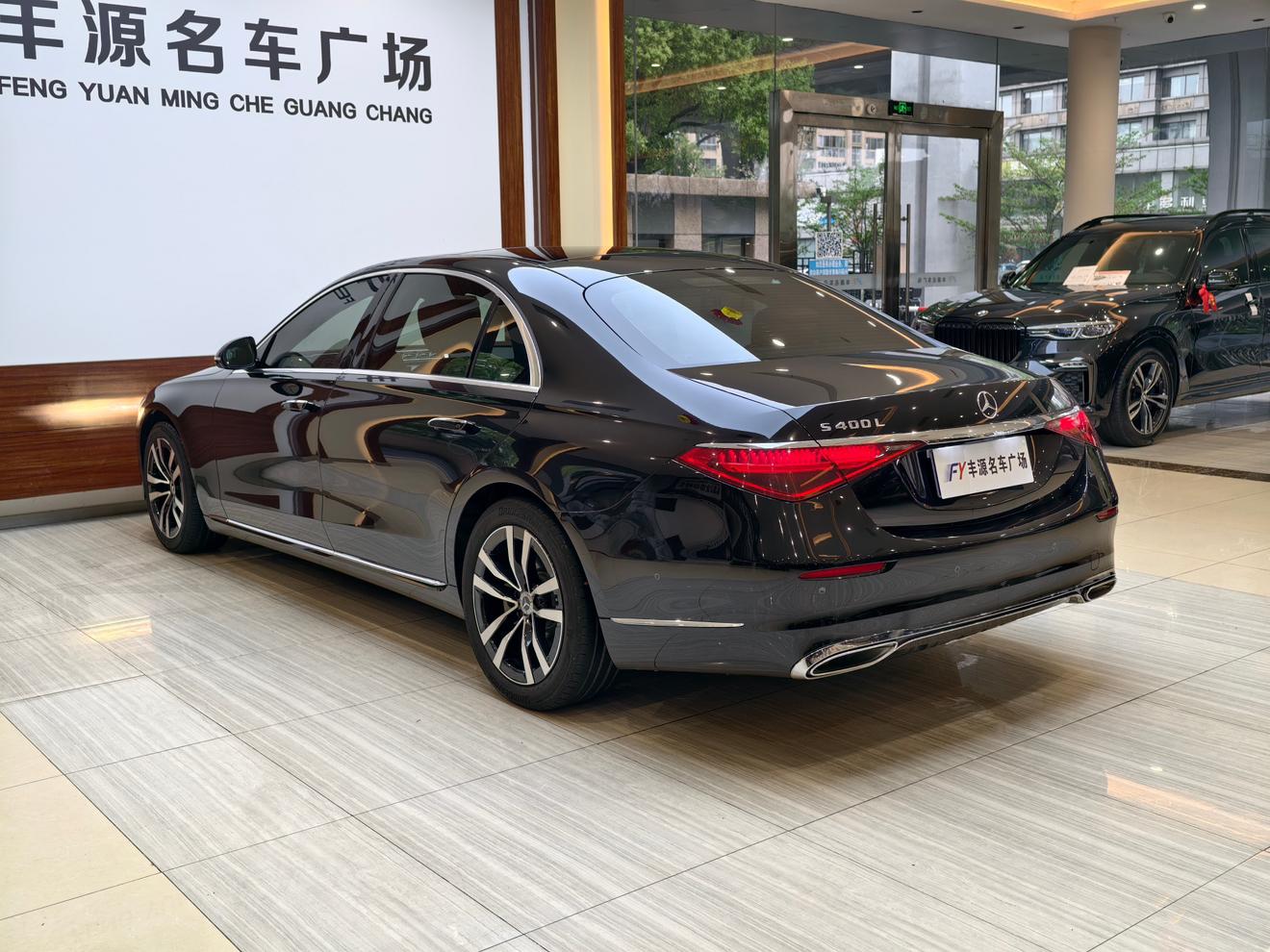 Mercedes-Benz S-Класс 2023 thumb 3
