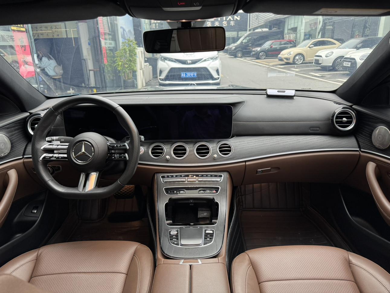 Mercedes-Benz E-Класс 2023 thumb 5