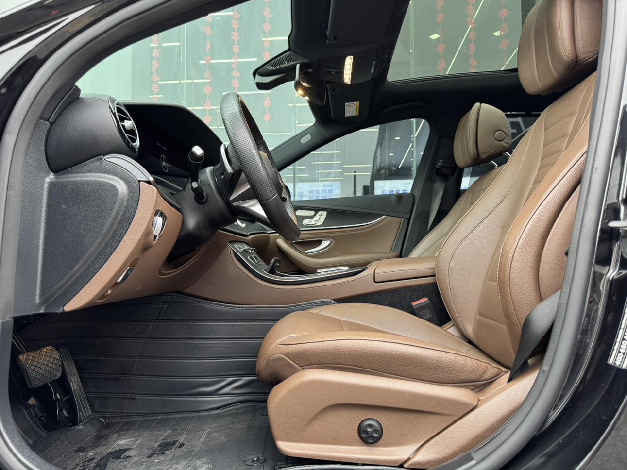Mercedes-Benz E-Класс 2023 thumb 8