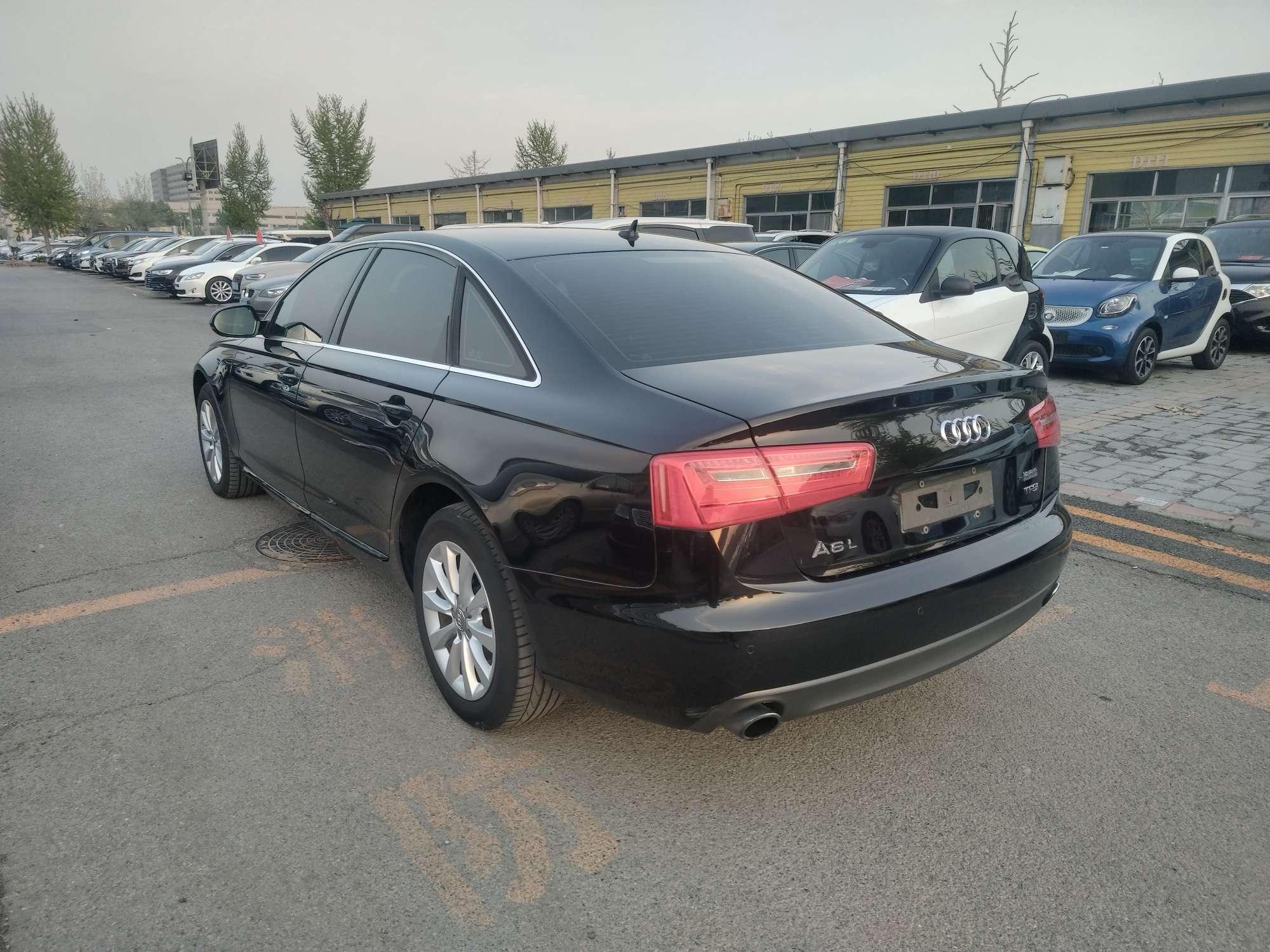 Audi A6 2015 thumb 2