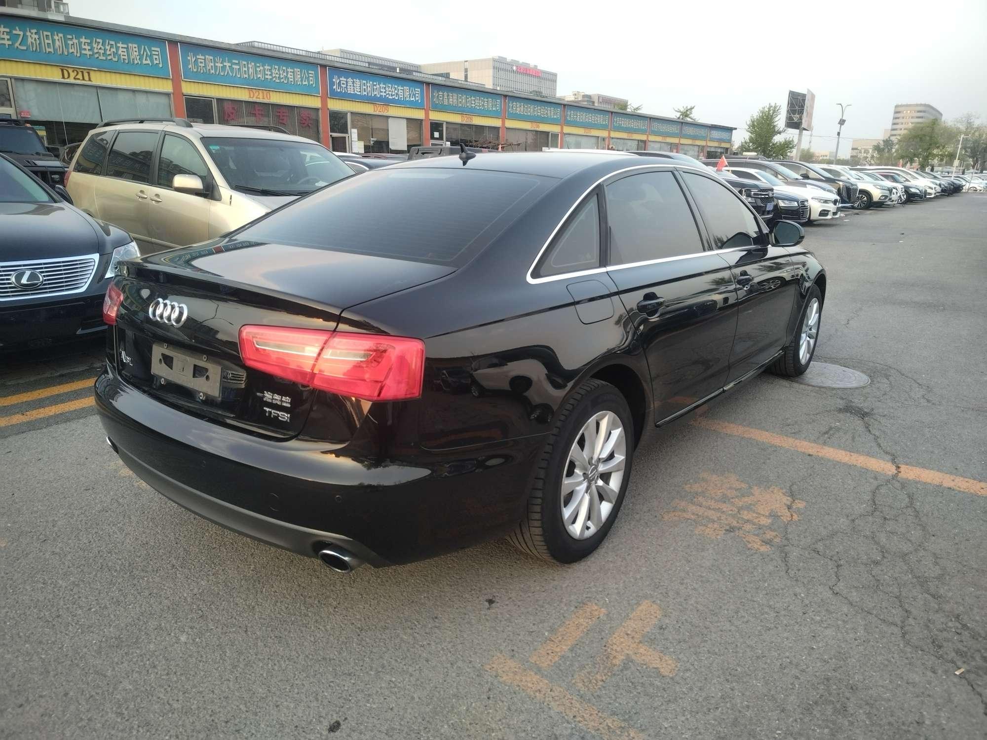 Audi A6 2015 thumb 3