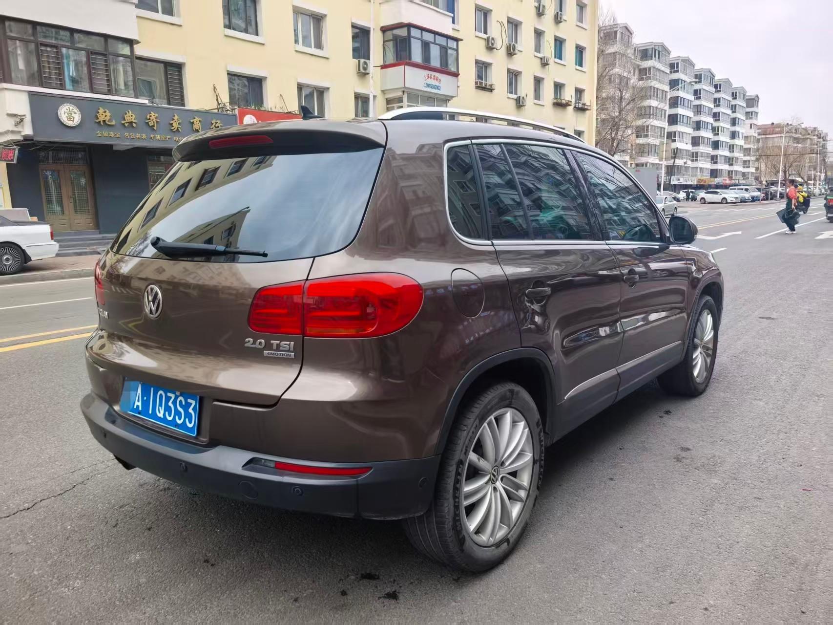 Volkswagen Tiguan 2012 thumb 4