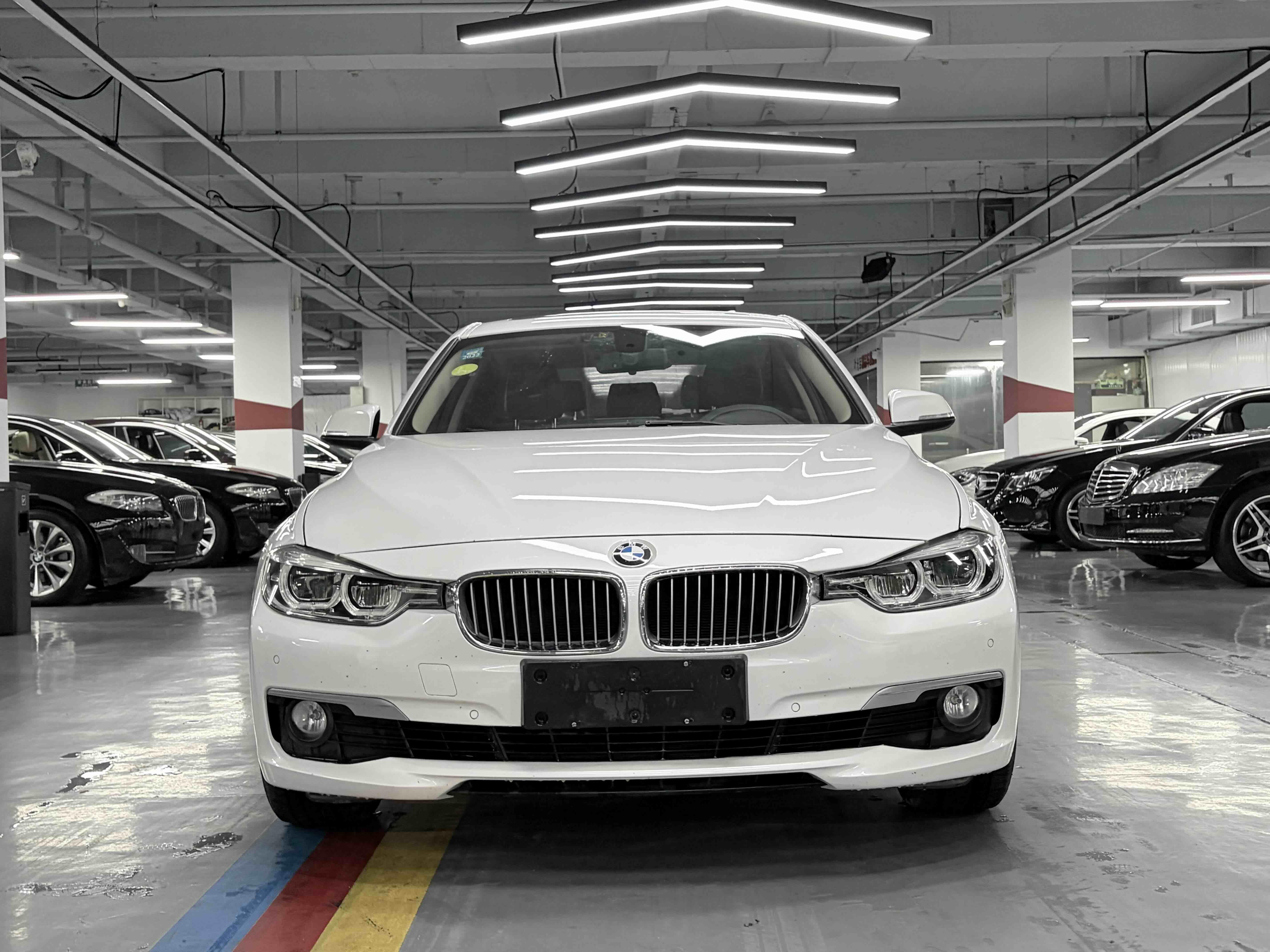 BMW 3 серии 2018 thumb 9