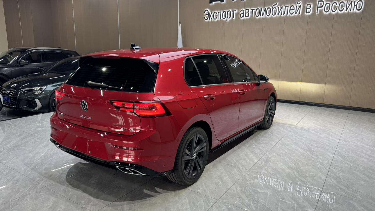 Volkswagen Golf Sportsvan 2023 thumb 4