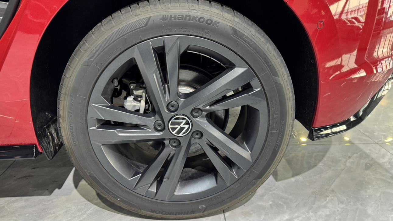 Volkswagen Golf Sportsvan 2023 thumb 10