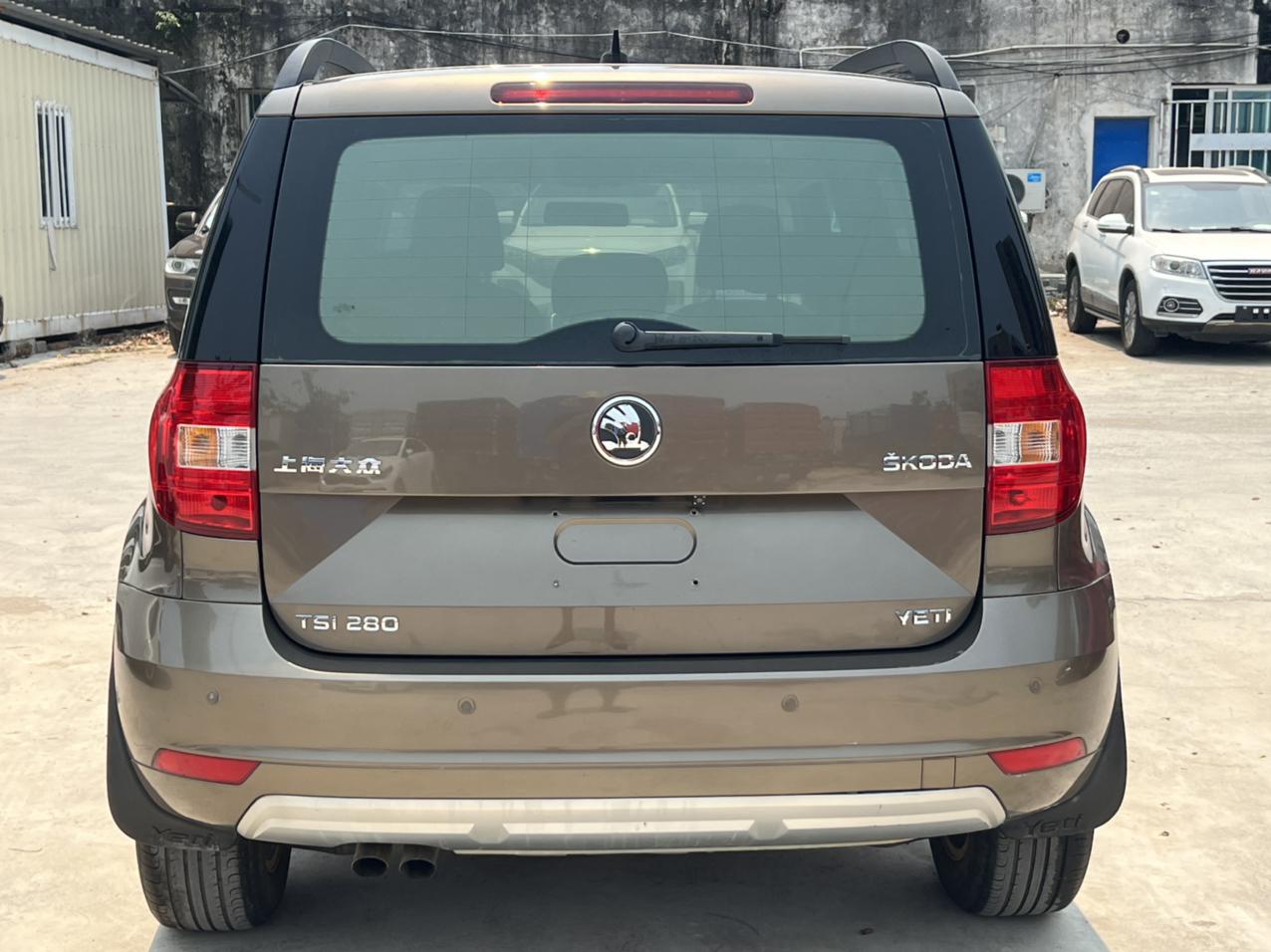 Skoda Yeti 2016 thumb 3