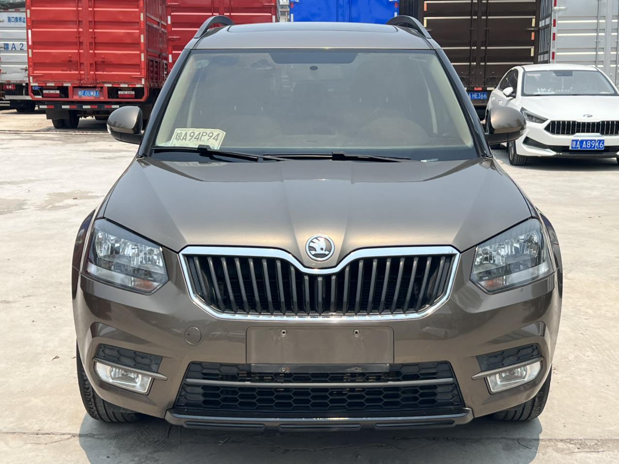 Skoda Yeti 2016 thumb 10