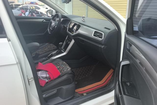 Volkswagen T-Roc 2022 thumb 6