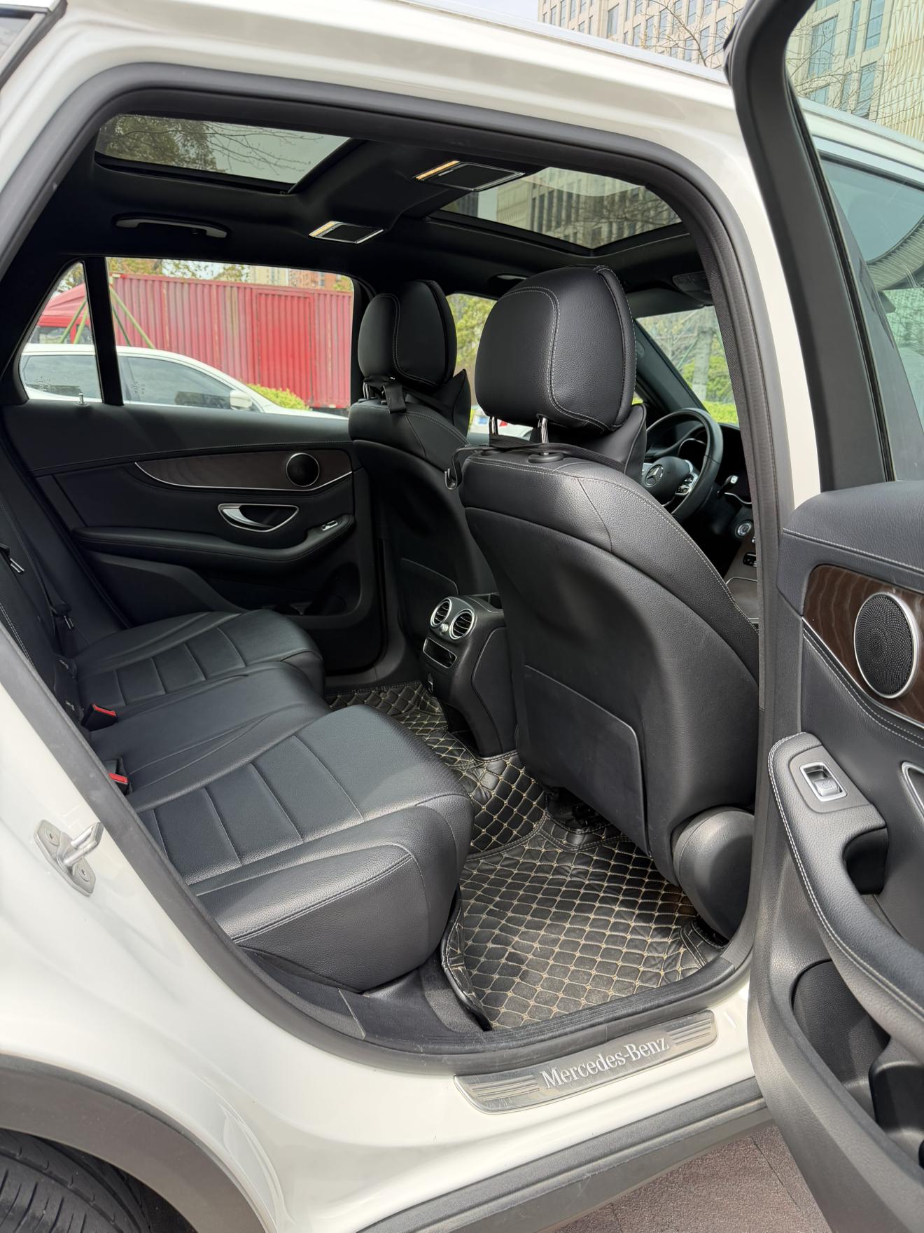 Mercedes-Benz GLC 2020 thumb 12